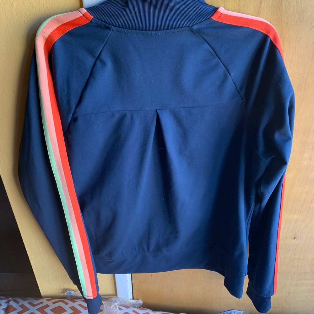 Athletic jacket - Picture 2 of 3